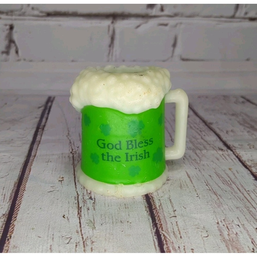 Enesco St. Patrick's Day Green Beer Candle God Bless The Irish‎